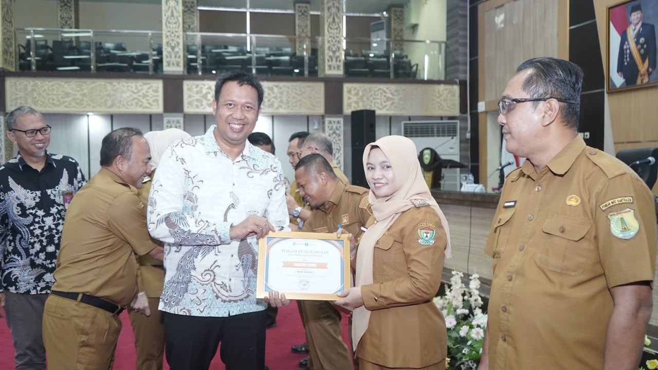 SLIP PPID Award 2026, Pemkab. Muara Enim Pertahankan Standar Layanan Informasi Publik (SLIP) ‘Baik Sekali’
