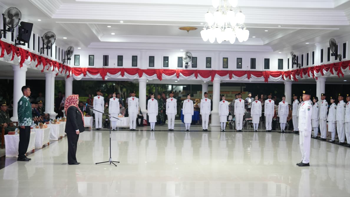 Tutup Pusdiklat Paskibraka Tahun 2026, Plt. Bupati Sumarni Apresiasi Tim Serasan & Sekundang